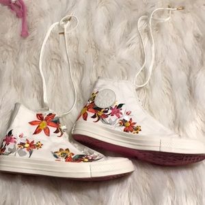 Converse PatBo Sneakers